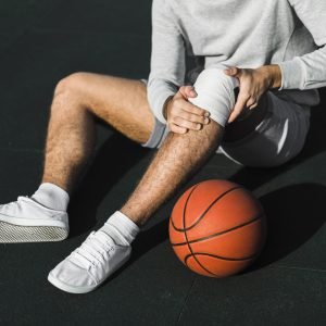 First Aid for Sport and Physical Education Teachers: How to Respond to Injuries and Emergencies in the Gym and on the Field